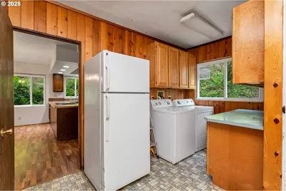 13005 I St, Nehalem, OR 97131 - Photo 18