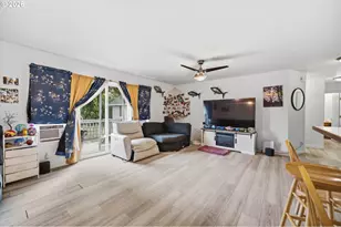 783 W Main St, Sheridan, OR 97378 - Photo 10