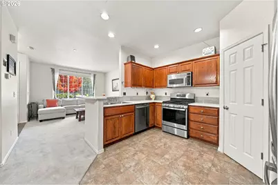 1027 SE Nazomi Ave, Hillsboro, OR 97123 - Photo 12