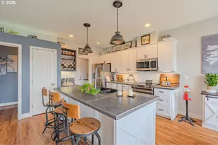 8824 NE 17th St, Vancouver, WA 98664 - Photo 12