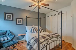 8824 NE 17th St, Vancouver, WA 98664 - Photo 24