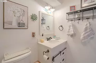 8824 NE 17th St, Vancouver, WA 98664 - Photo 28