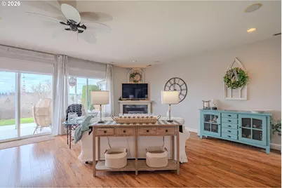 8824 NE 17th St, Vancouver, WA 98664 - Photo 10