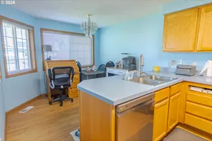 7077 Ridgemont Dr N, Keizer, OR 97303 - Photo 10