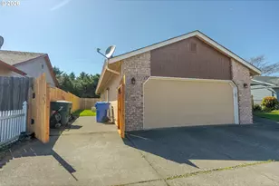 7077 Ridgemont Dr N, Keizer, OR 97303 - Photo 4