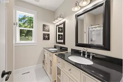 21818 Shannon Ln, West Linn, OR 97068 - Photo 26