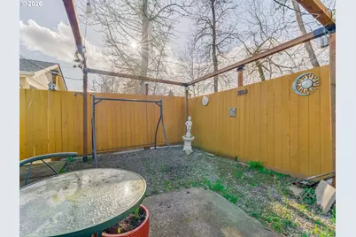 1869 Plateau St NE, Salem, OR 97305 - Photo 36