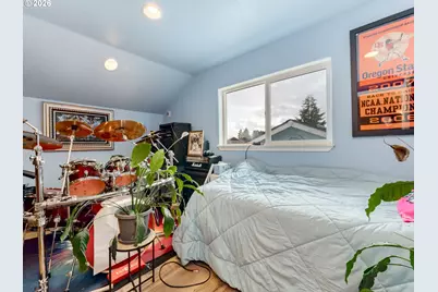 1869 Plateau St NE, Salem, OR 97305 - Photo 28