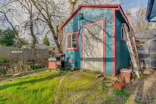 1869 Plateau St NE, Salem, OR 97305 - Photo 38