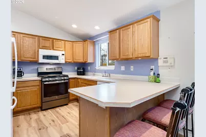 1869 Plateau St NE, Salem, OR 97305 - Photo 20