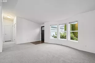 3415 Lake Vanessa Cir NW, Salem, OR 97304 - Photo 6