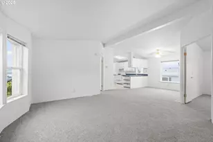 3415 Lake Vanessa Cir NW, Salem, OR 97304 - Photo 4