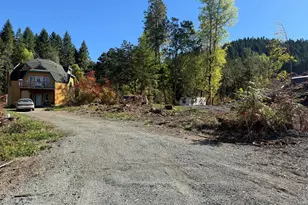 74861 Conifer Ct, Cottage Grove, OR 97424 - Photo 1