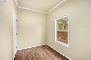 352 N Falcon St, Rockaway Beach, OR 97136 - Photo 30