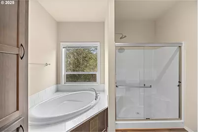 352 N Falcon St, Rockaway Beach, OR 97136 - Photo 16