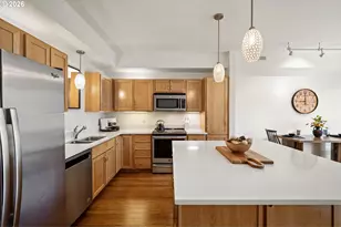 327 Rustic Pl, Eugene, OR 97401 - Photo 4