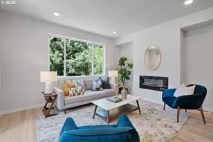 15153 E Burnside, Portland, OR 97233 - Photo 6