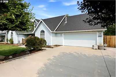 2067 NW Poplar Pl, Redmond, OR 97756 - Photo 42