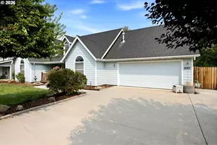 2067 NW Poplar Pl, Redmond, OR 97756 - Photo 42