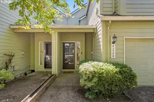 4220 NE Simpson Ct, Portland, OR 97218 - Photo 28