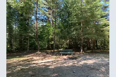 24375 E Fahie Ln, Welches, OR 97067 - Photo 18