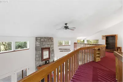 24375 E Fahie Ln, Welches, OR 97067 - Photo 28