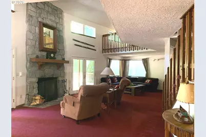 24375 E Fahie Ln, Welches, OR 97067 - Photo 20