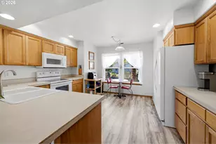 2321 SW Barbara St, McMinnville, OR 97128 - Photo 10