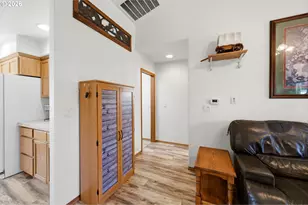 2321 SW Barbara St, McMinnville, OR 97128 - Photo 22