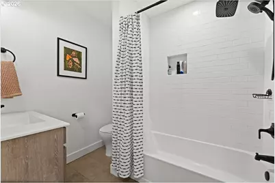 206 NW 108th St, Vancouver, WA 98685 - Photo 32
