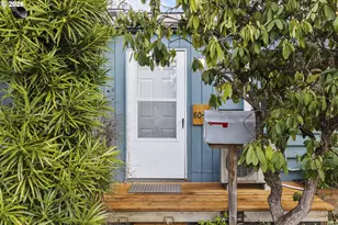 8047 SE Clay St, Portland, OR 97215 - Photo 16