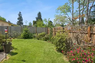 608 SE 18th Ave, Hillsboro, OR 97123 - Photo 34