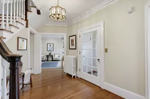 2719 SW Talbot Rd, Portland, OR 97201 - Photo 8