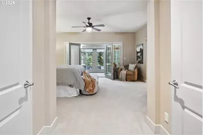 815 E Ave, Lake Oswego, OR 97034 - Photo 22