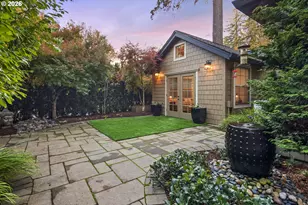 815 E Ave, Lake Oswego, OR 97034 - Photo 42