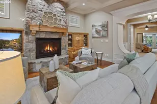 815 E Ave, Lake Oswego, OR 97034 - Photo 8