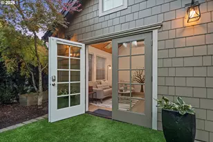 815 E Ave, Lake Oswego, OR 97034 - Photo 38