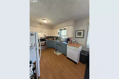 1303 W Ave, La Grande, OR 97850 - Photo 8