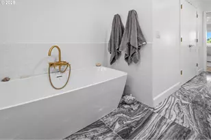 40 Condolea Ct, Lake Oswego, OR 97035 - Photo 24