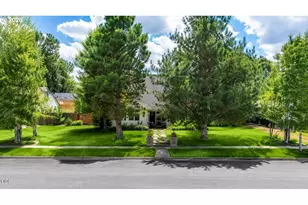 840 E 1st St, Prineville, OR 97754 - Photo 40