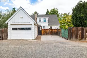 840 E 1st St, Prineville, OR 97754 - Photo 38