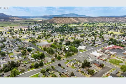 840 E 1st St, Prineville, OR 97754 - Photo 46