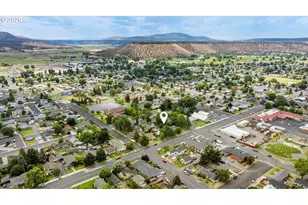 840 E 1st St, Prineville, OR 97754 - Photo 46