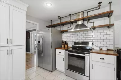 2120 NW 9th Ave, Battle Ground, WA 98604 - Photo 20