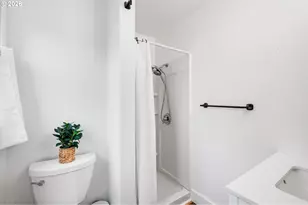 1315 SW Dorothy St, McMinnville, OR 97128 - Photo 26