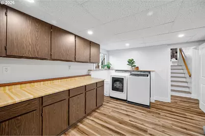 1315 SW Dorothy St, McMinnville, OR 97128 - Photo 34