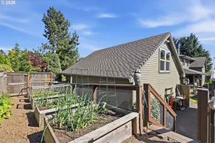 4090 Ireland Ln, West Linn, OR 97068 - Photo 32