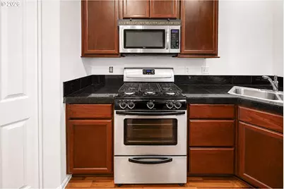 7118 NE 28th Ave, Vancouver, WA 98665 - Photo 18