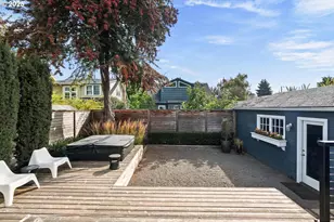 3916 N Concord Ave, Portland, OR 97227 - Photo 46