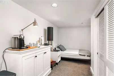 3916 N Concord Ave, Portland, OR 97227 - Photo 32